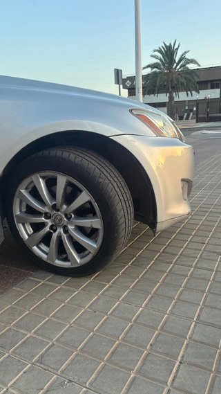 Lexus IS 2009