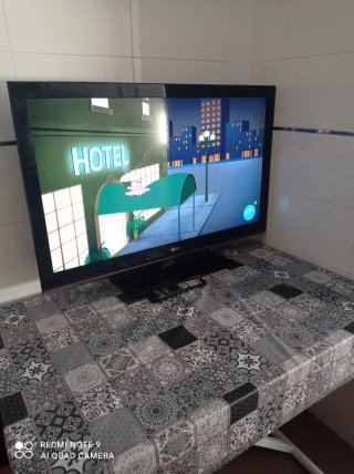 Televisor LG Negro