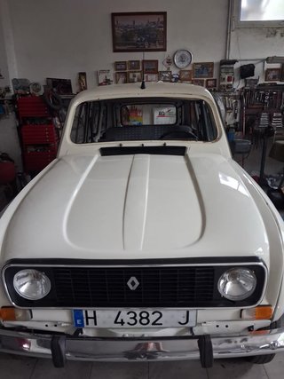 Renault 4L 1994