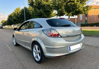 Opel Astra 2008