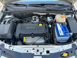Opel Astra 2008