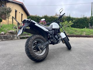 Hyosung Karion 125cc 2015 Blanca