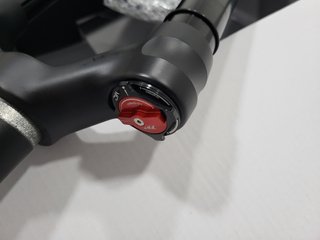 Horquilla Manitou Mezzer Pro 29" 180mm
