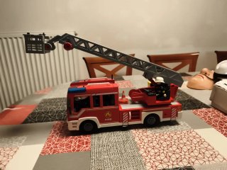 Camión Bomberos Playmobil con Escalera