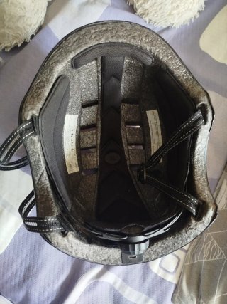 Casco para bici o patinete con Luz LED Trasera