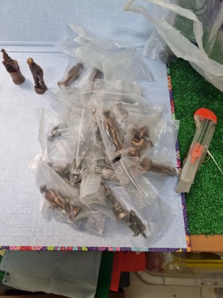 32 Figuras de Ajedrez Coleccionables