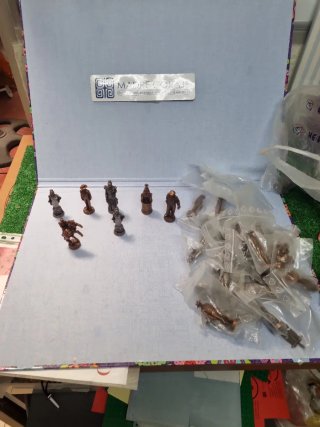 32 Figuras de Ajedrez Coleccionables
