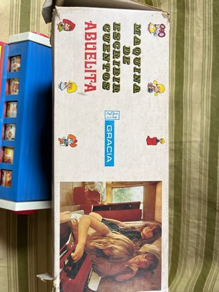 Máquina Cuentos Abuelita Antigua