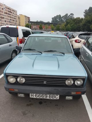 SEAT 131 1982