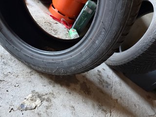 Ruedas de coche 215/55 R16 las 4 por 80