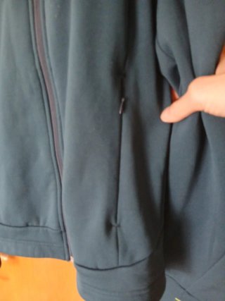 Chaqueta deportiva Quechua capucha Talla M