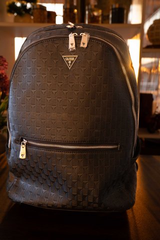 Mochila Guess Torino Negra Original