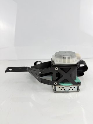 Cinturón delantero izquierdo Porsche Cayenne 2010-2014 7P0857705E