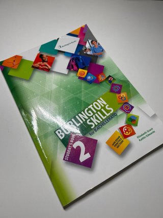 LIBRO DE INGLES STUDENT’S BOOK 2.BACH