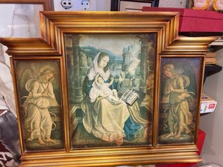 Tríptico religioso antiguo