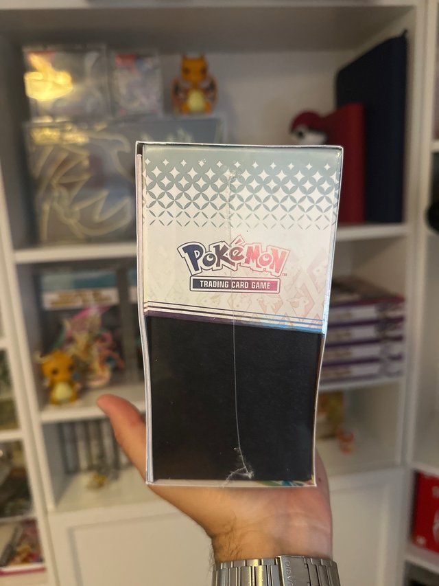 Pokemon ETB Prismatic Evolutions (Inglés)