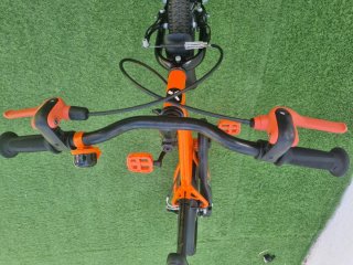 Bicicleta infantil Btwin naranja 16"