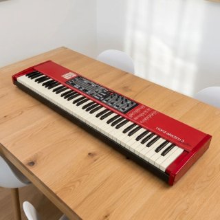 Nord Electro 3 Seventy Three + Funda acolchada