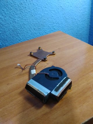 Ventilador y disipador Lenovo portátil