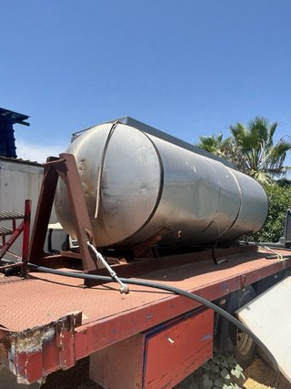 Cuba agua 6000L acero inoxidable  camión gancho