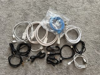Lote 16 cables USB-C, A, DP, Mini Jack, apple, etc