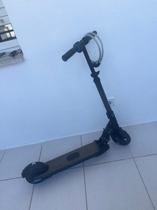Patinete eléctrico infantil