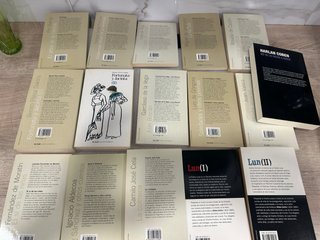 Clásicos de la Literatura española y tres novelas