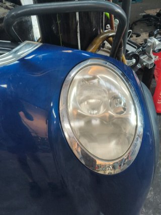 Capó Mini Man 1.6 Gasolina con Faros