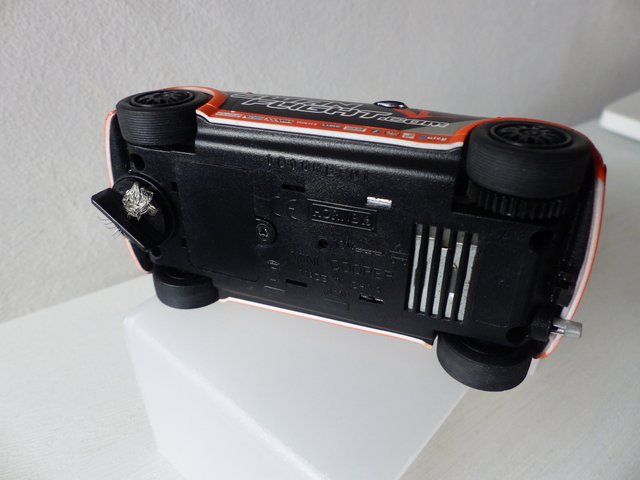 MINI COOPER SCALEXTRIC -  SWAN FLIGHT