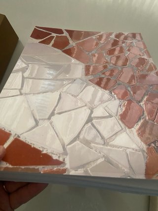 Libro Gaudi en primer plano edicion  ARTIKA