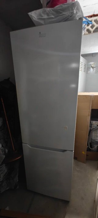 Frigorífico Teka 180cm