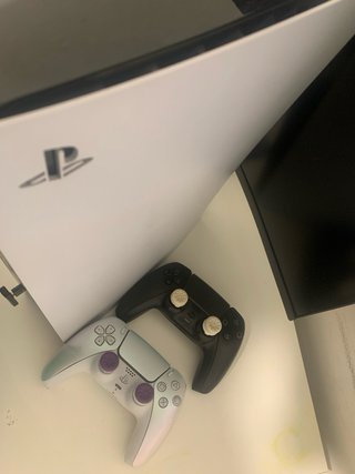 Console PS5 + 2 Controller + Cuffie