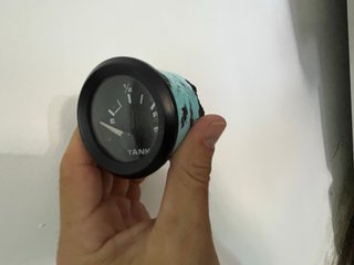 Indicador de combustible de avión. Caudalimetro.