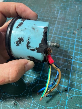 Indicador de combustible de avión. Caudalimetro.
