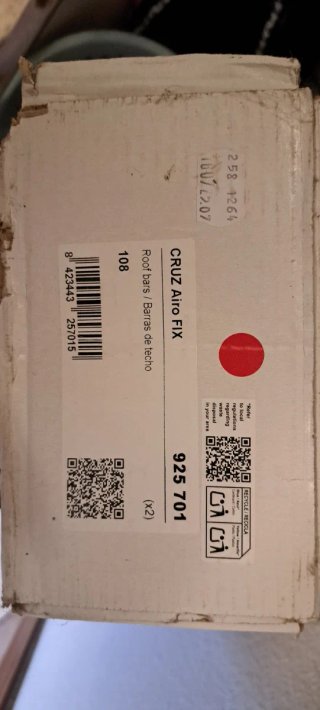 Baca Cruz para coche Barras Aluminio + Kit
