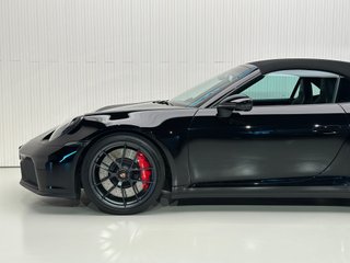 Porsche 911 2025