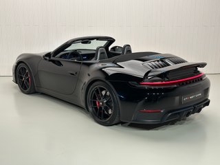 Porsche 911 2025