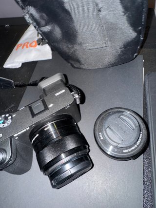 Sony Alpha a2700 + 2 objetivos