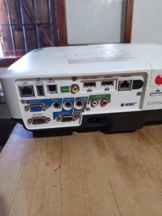 Lote 2 Proyectores Epson EB-2265U 2x5500 lumens
