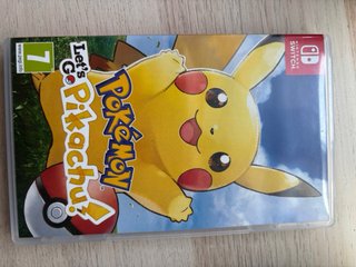 Nintendo Switch+Juego Let’s go Pikachu