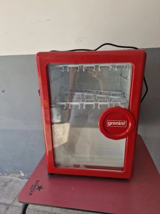 Nevera Granini Roja