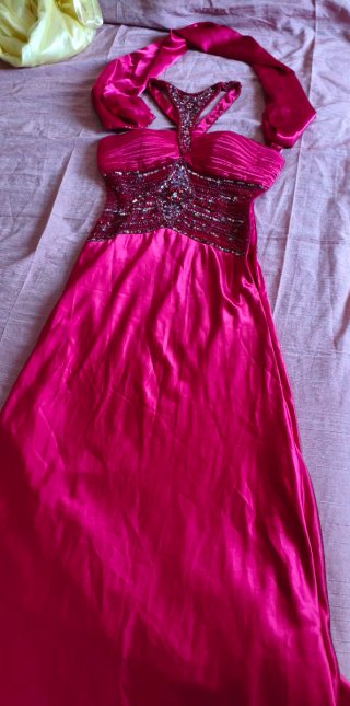 Vestido de fiesta largo fucsia