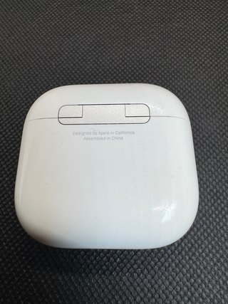 Cuffie AirPods 4 Apple Bianche
