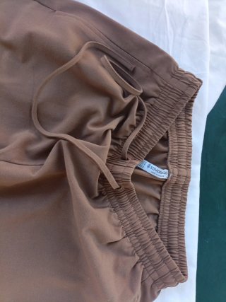 Pantalones anchos marrones