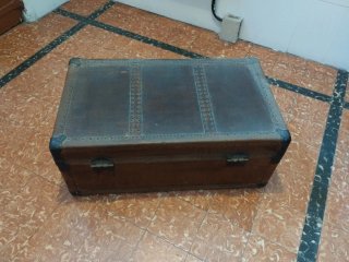 Baúl antiguo 91x52x37 cm