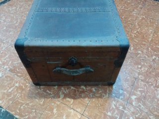 Baúl antiguo 91x52x37 cm