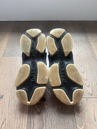 Balenciaga Triple S Talla 43