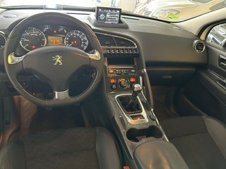 Peugeot 3008 2014