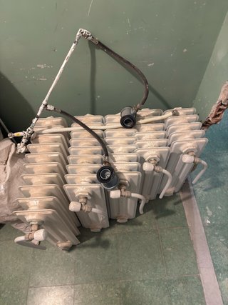 Radiadores de hierro blancos