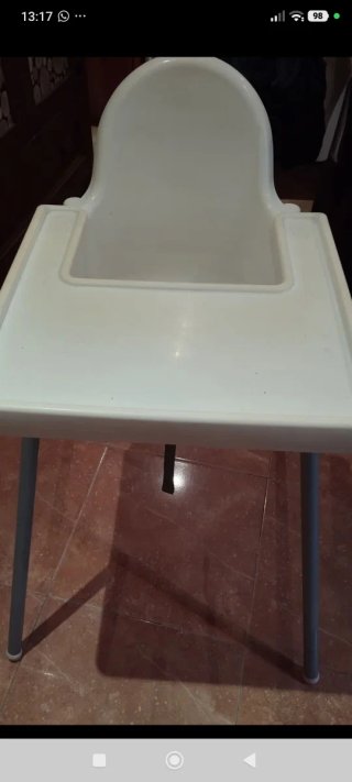 Trona infantil blanca